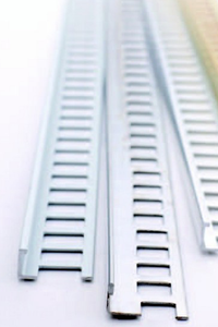 Profilé chant droit alu anodisé argent 8mmx250cm DURAL CL851