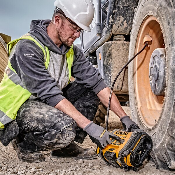 Gonfleur DEWALT XR 18V sans batterie ni chargeur DCC018N-XJ - Zoom2