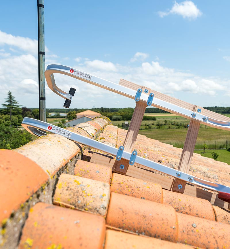 Crochet de faitage universel HAILO avec roulettes de mise en place + patins - Zoom2