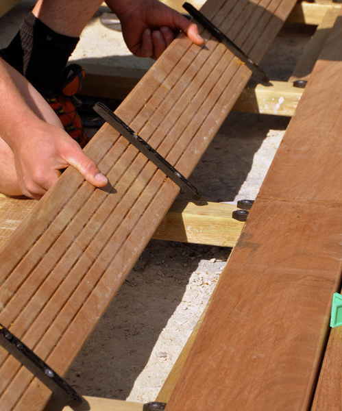 Kit Fixation invisible lame terrasse FIXEGO pour 3,4 à 4m2 bois ép.19 à 25mm - Zoom2