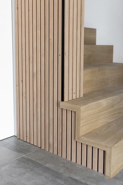 Lot 2 panneaux décoratifs chene clair - fond noir feutrine PET recyclé latte MDF - px 2m60x0m30 ép.17mm soit 0,78m²/px - Zoom2