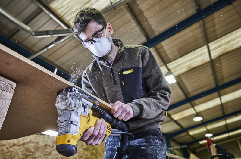 Scie sauteuse 701W DEWALT DW333KT à prise par le corps / en coffret FDS - Zoom3