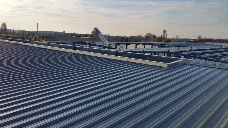 Panneau sandwich 40mm 5m10x1m utile - RAL5008 Bleu - Zoom3